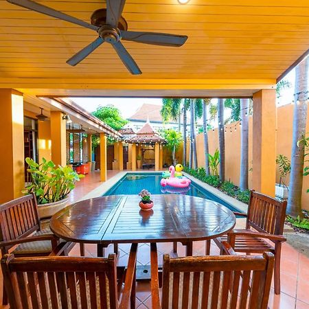 Beautiful Poolvilla Jomtien Exterior photo